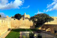 mdina_moat